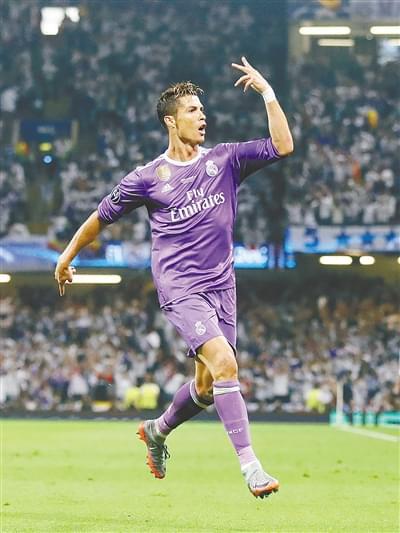 击与穿插的 击与穿插的