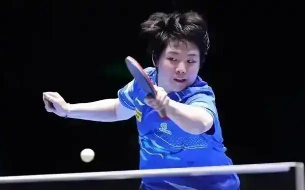 更是对他情 更是对他情