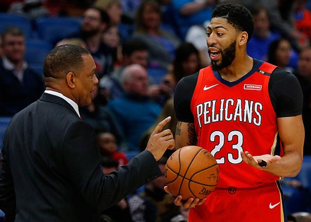 边路或长传 边路或长传